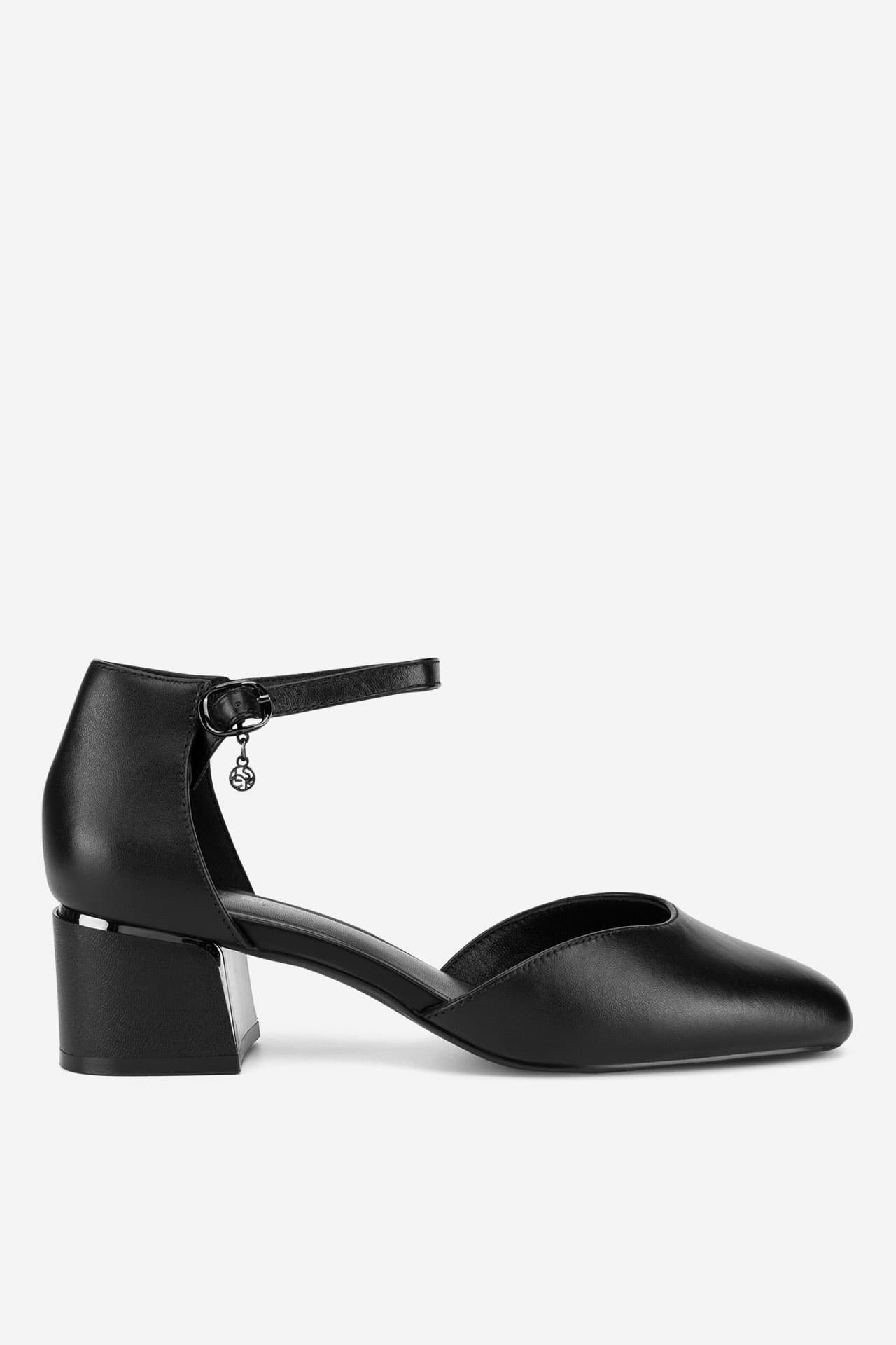 Pantofi cu toc
