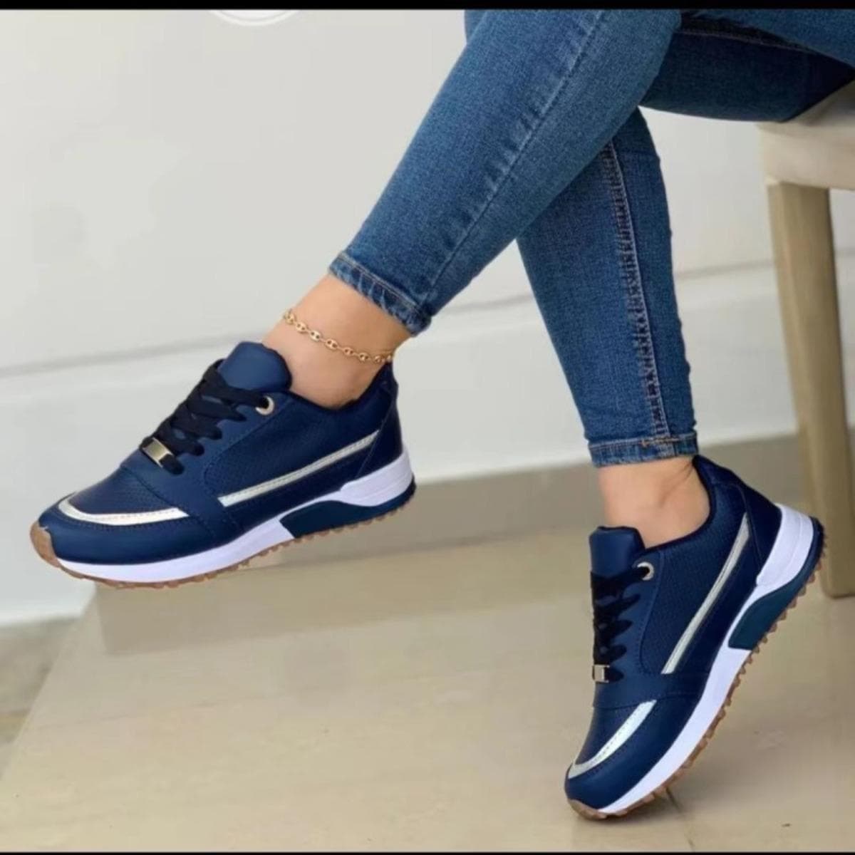 Pantofi de damă, Pantofi cu talpă groasă, Pantofi casual, Pantofi cu tăietură joasă, Pantofi cu șireturi, Pantofi sport, Pantofi simpli,