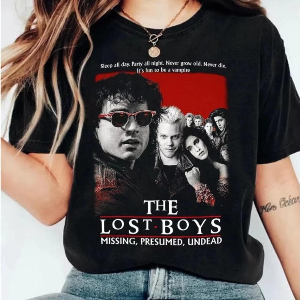 Vintage The Lost Boys T-shirt Vampire Horror Movie Tee T Shirt Men Women Summer Female T-Shirt Black Casual Crew Neck Cotton Tee cm