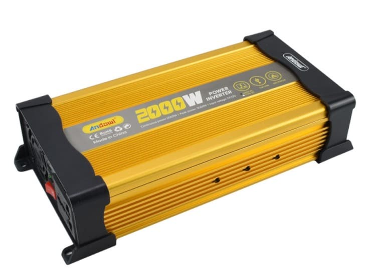 Invertor 12V 2000W cu Unda Sinusoidalal si Priza 220V KS2000