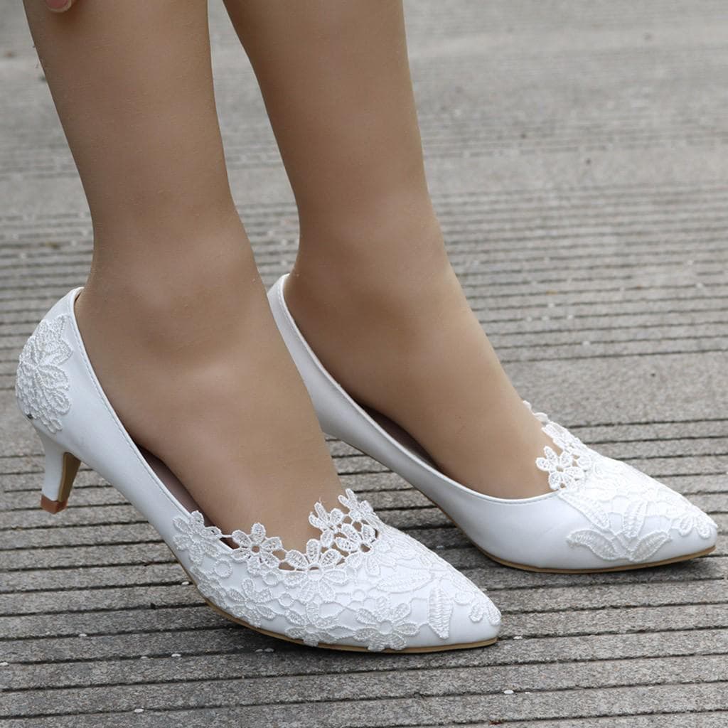 Pantofi de dama cu floare din dantela alba cu toc scurt pantofi albi de nunta casual cm alb