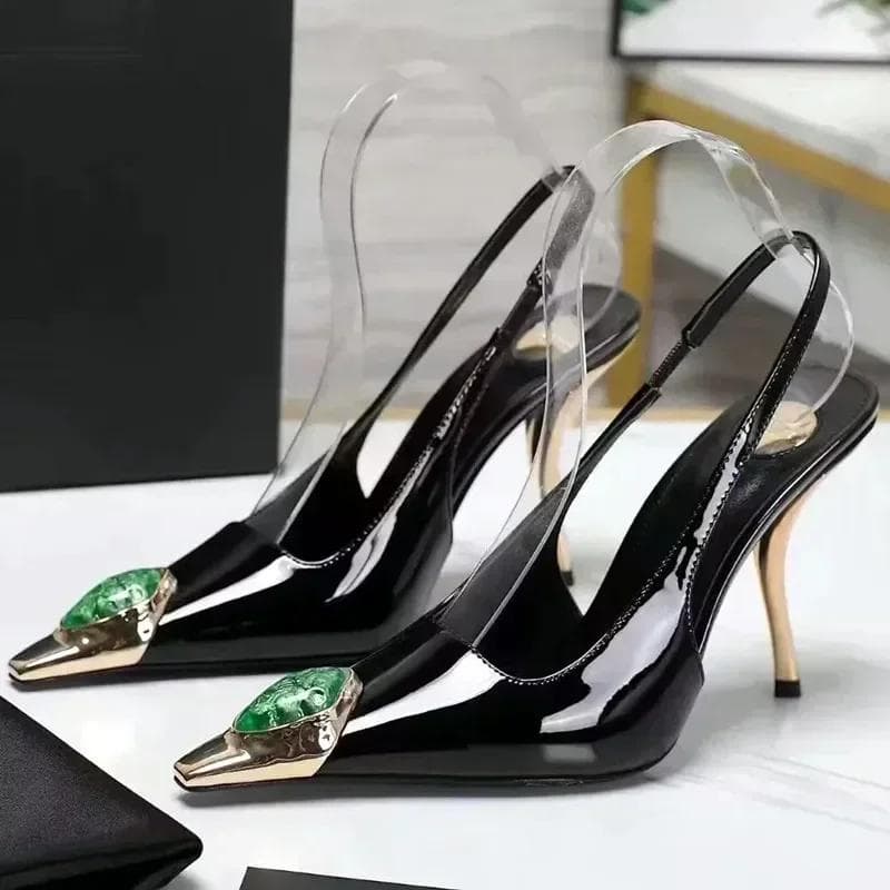 Modă Lux Metal Bijuterie Decorație Tocuri Femei 2025 Sexy Vârf Ascuțit Piele Lăcuită Femei Pantofi cu Toc Sandale Elegante de Banchet cu Toc