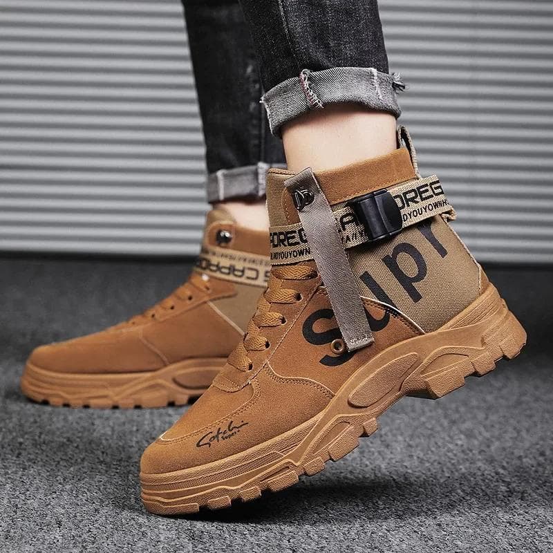 Modă Cizme pentru bărbați Cizme pentru bărbați Adidași casual de lux Bărbați Motocicletă botas Pantofi de mers pe gleznă înaltă Pantofi de